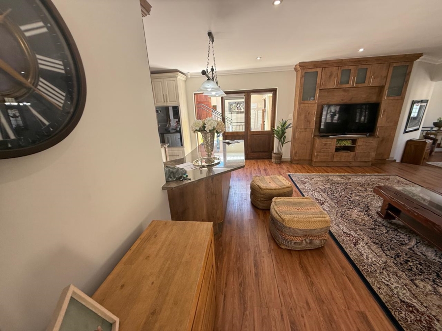 3 Bedroom Property for Sale in Linkside Western Cape